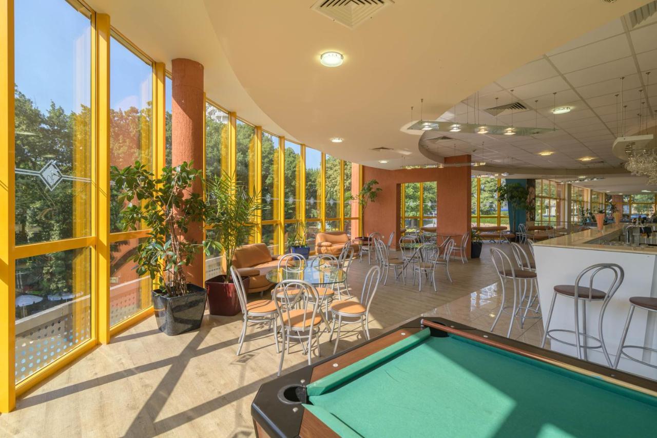 Atlas Hotel Golden Sands Exterior photo